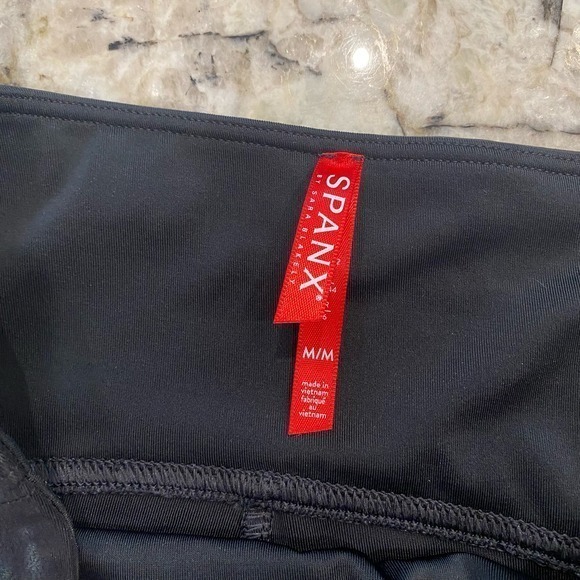 Spanx Faux Leather Leggings Size M‎ - Picture 9 of 12